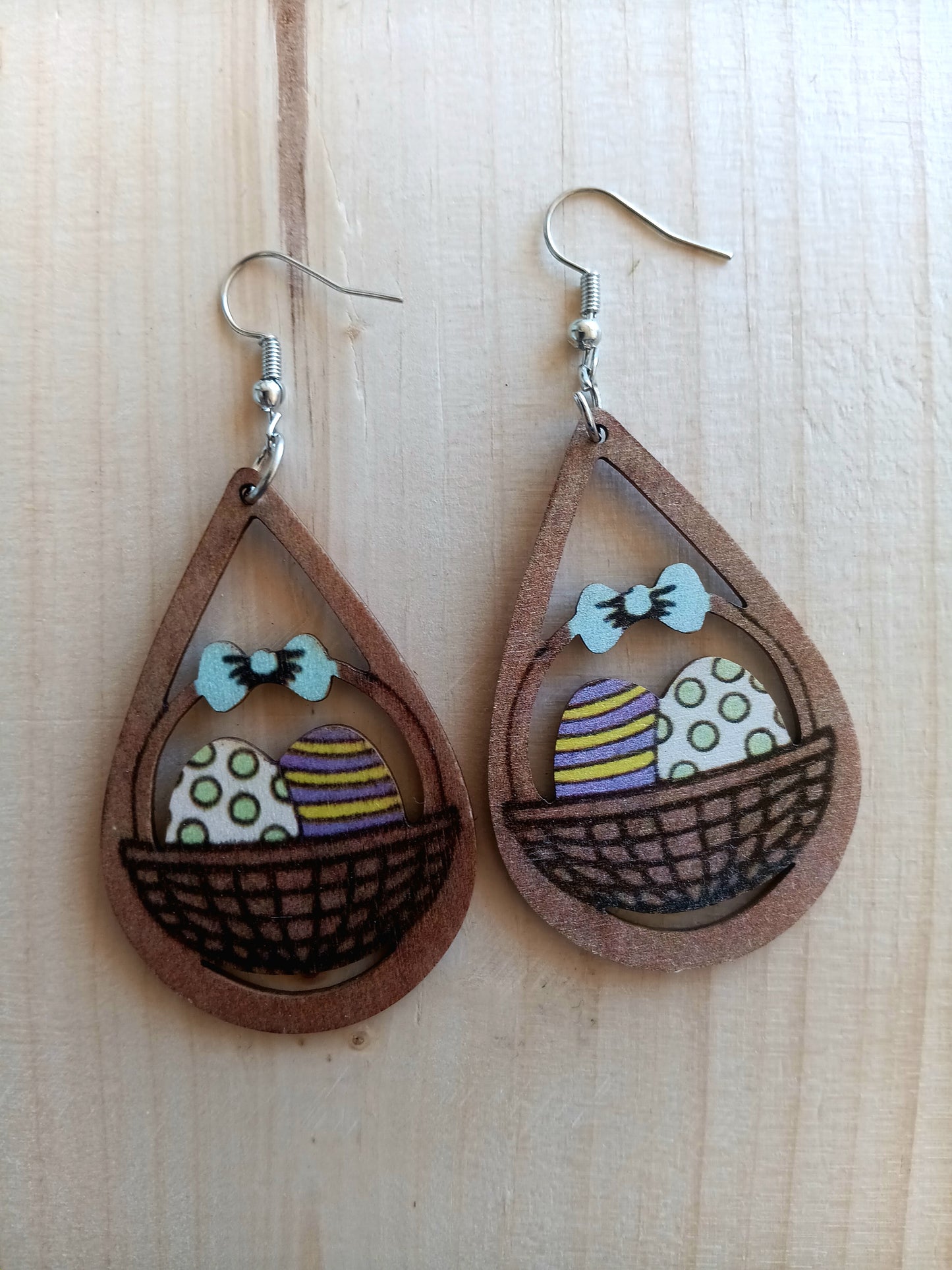 Cute Easter Basket Earrings