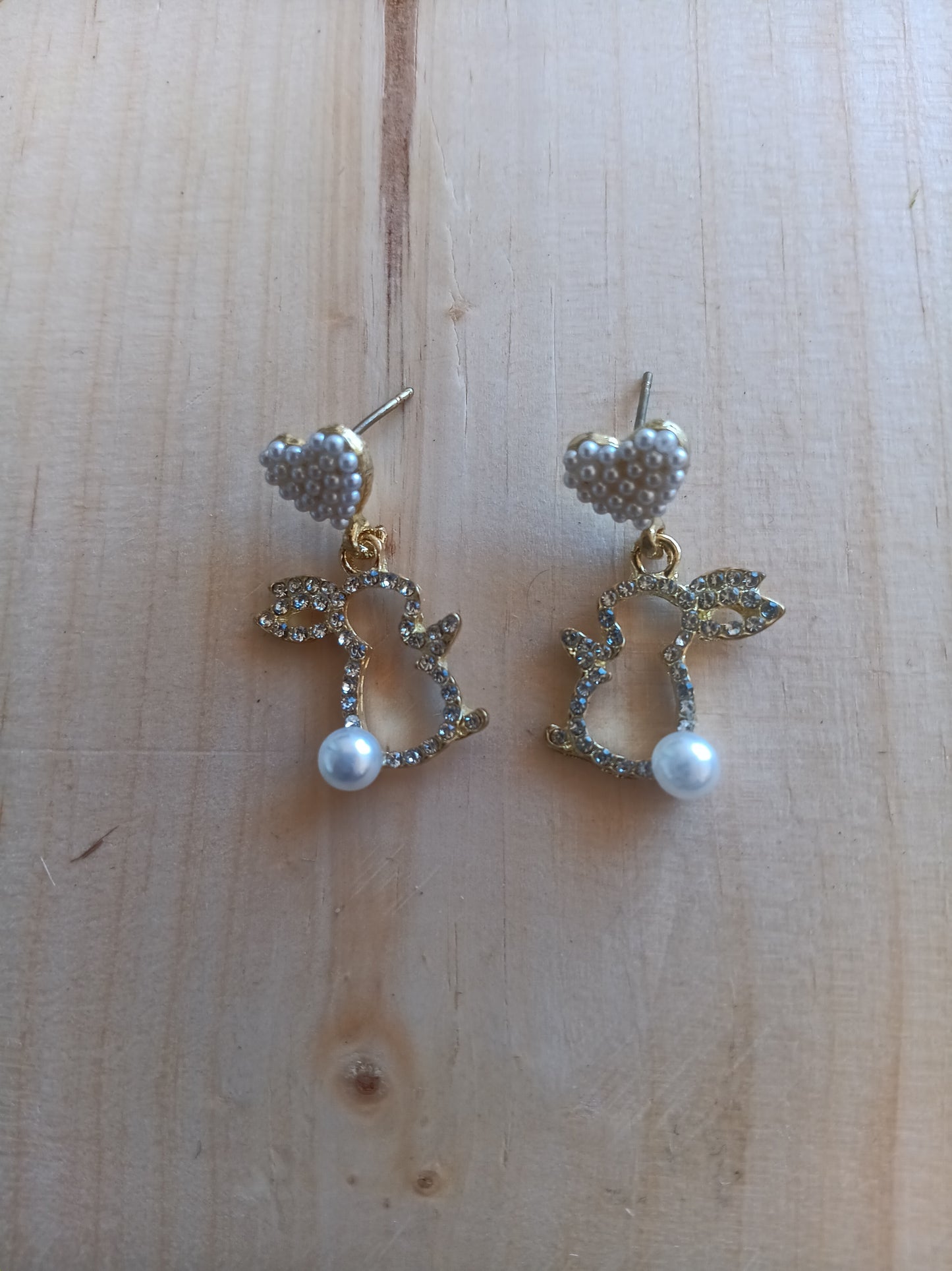 Adorable Heart Pearls Bunny Rhinestone Stud Earrings