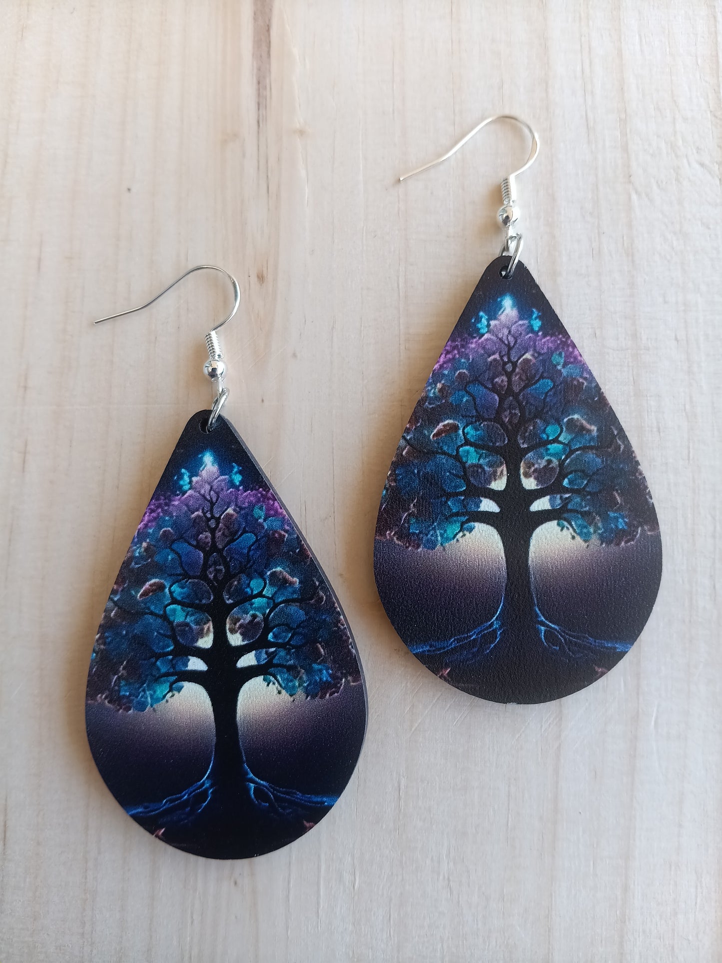 Beautiful Tree of Life Earrings