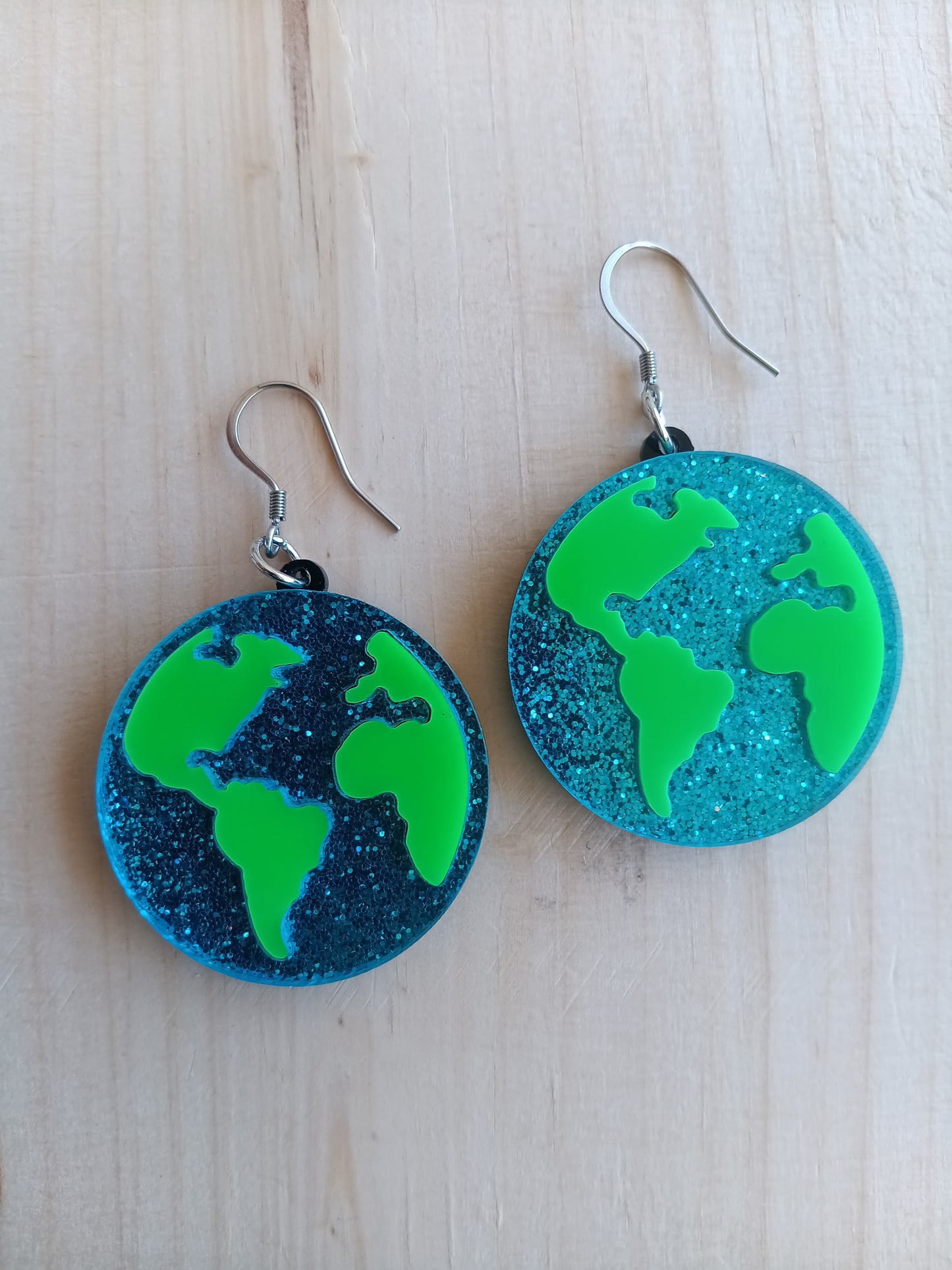 Partial Glitter Effect Earth Earrings