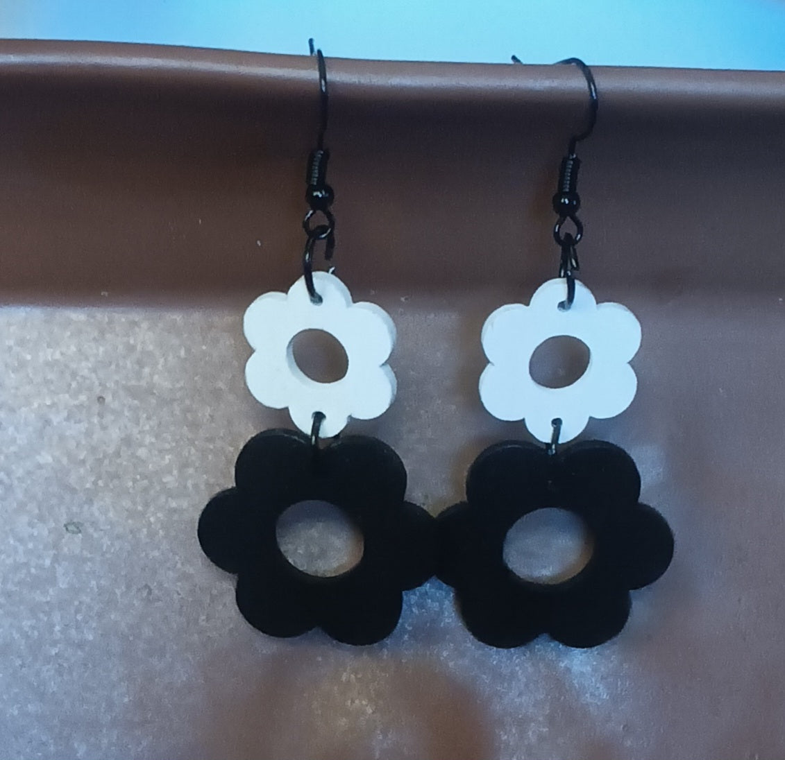 Beautiful Bohemian Black & White Flower Earrings