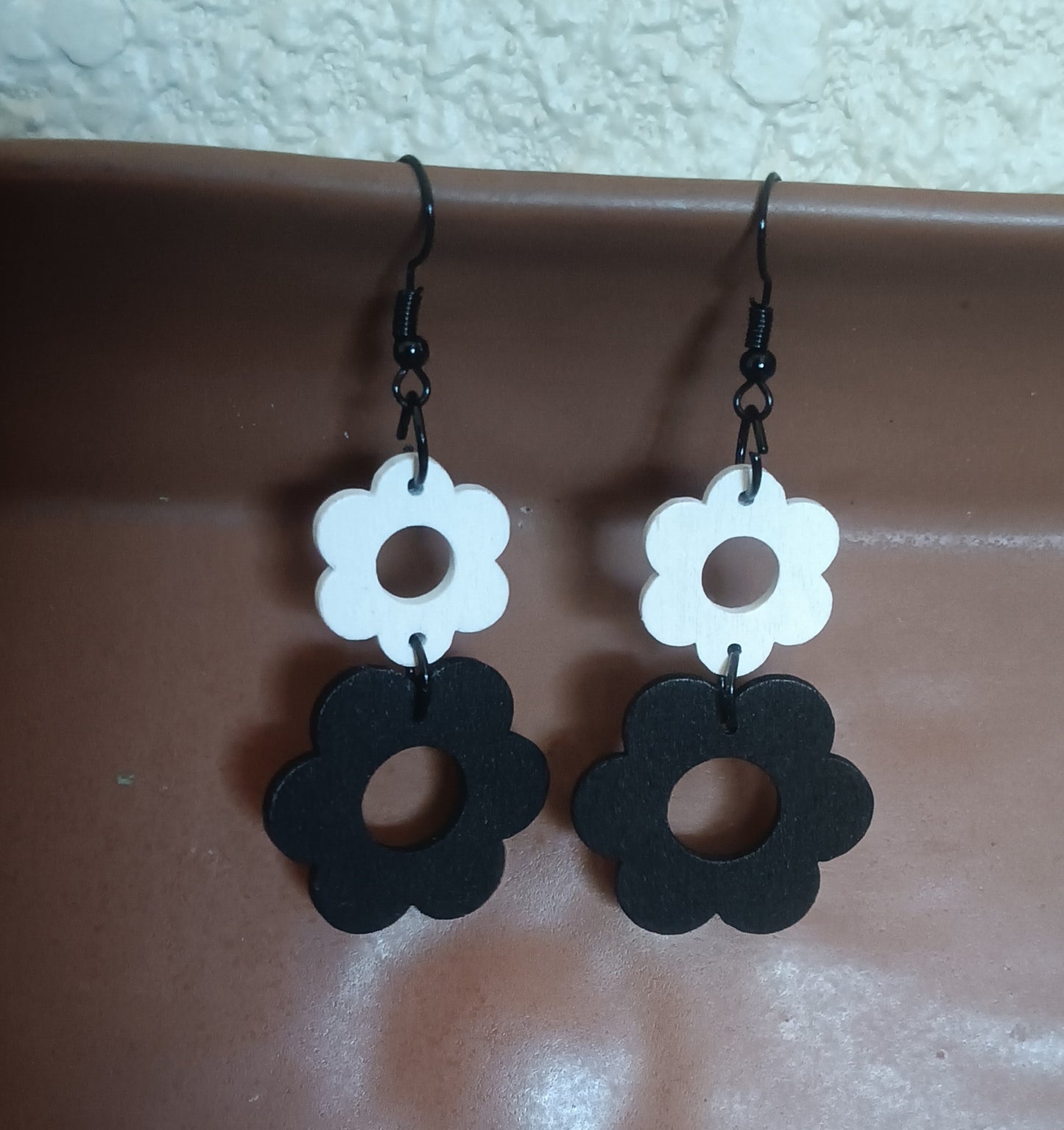 Beautiful Bohemian Black & White Flower Earrings