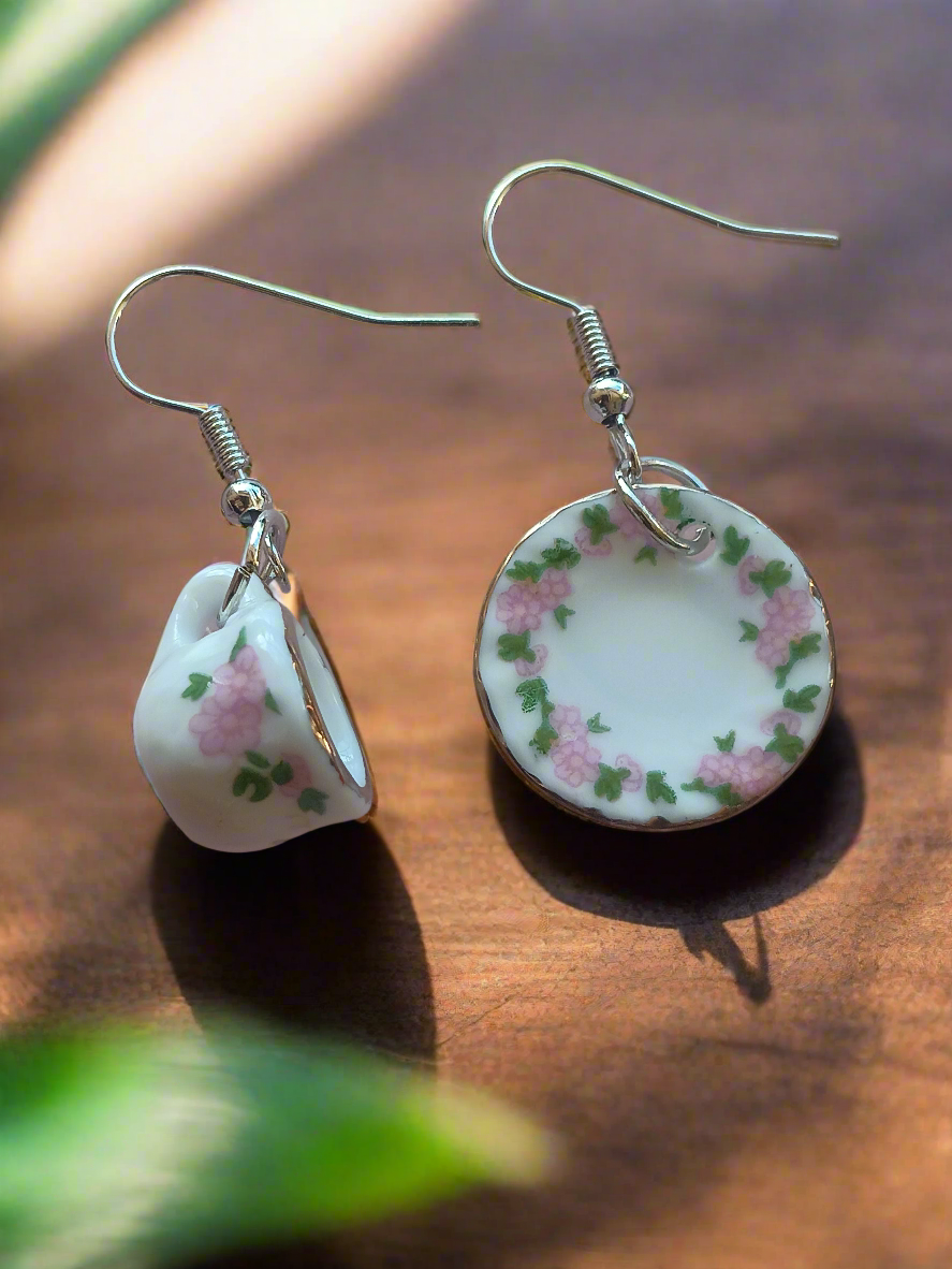 Adorable Tea Cup earrings